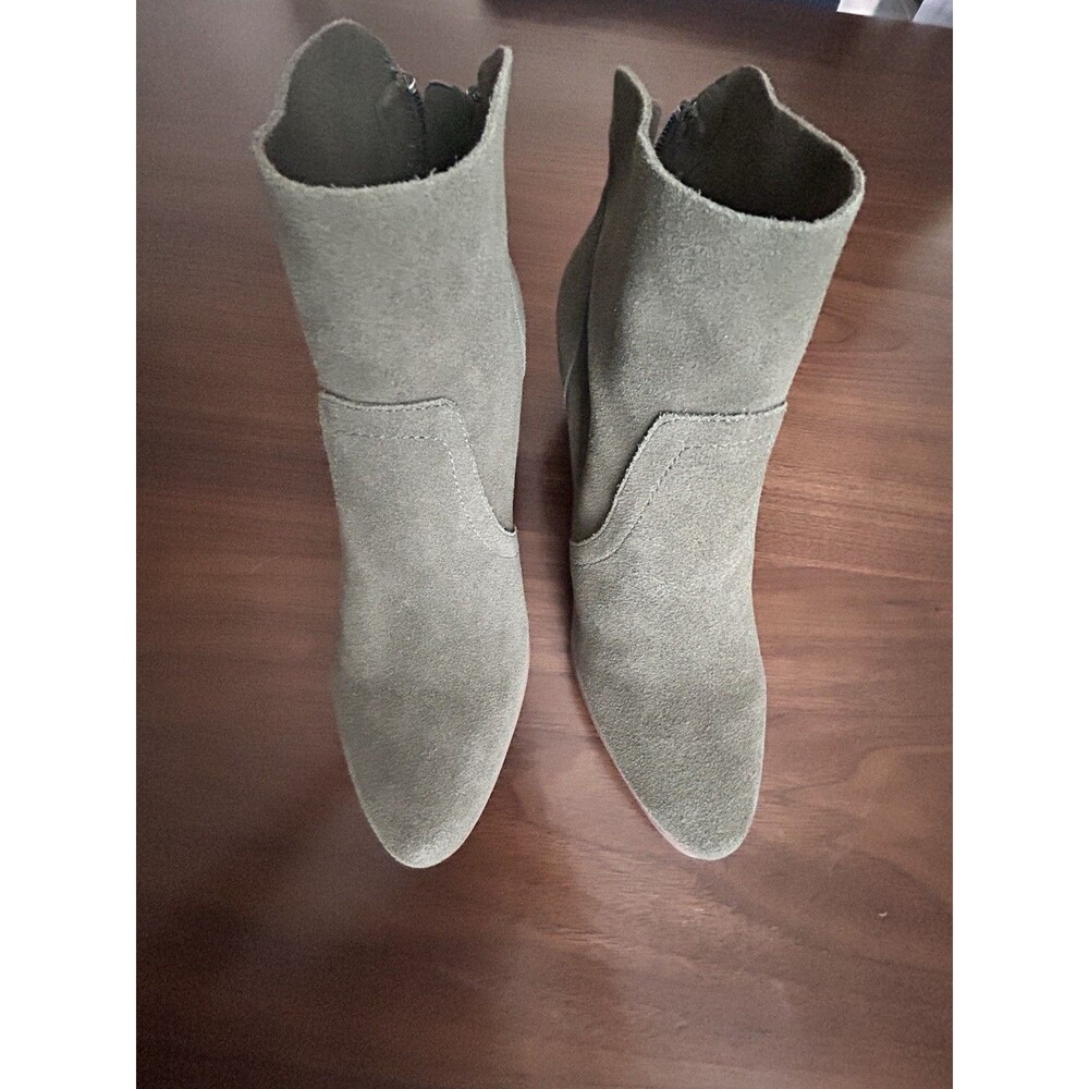 Violet & Red Cupid Green Suede Ankle Booties Pointed Toe Back Zip Women’s 8